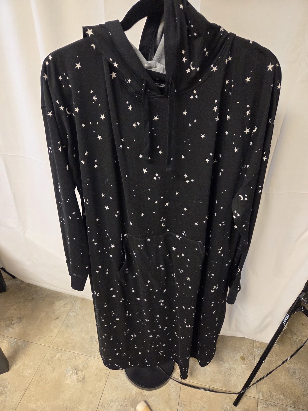 Simply Vera Vera Wang Black Star & Moon Hooded Nightdress